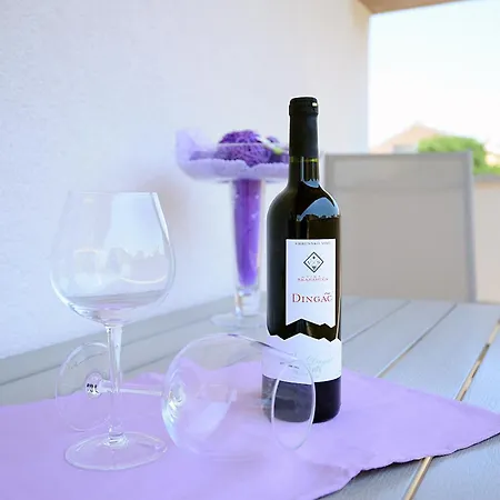 아파트 Hills 자다르